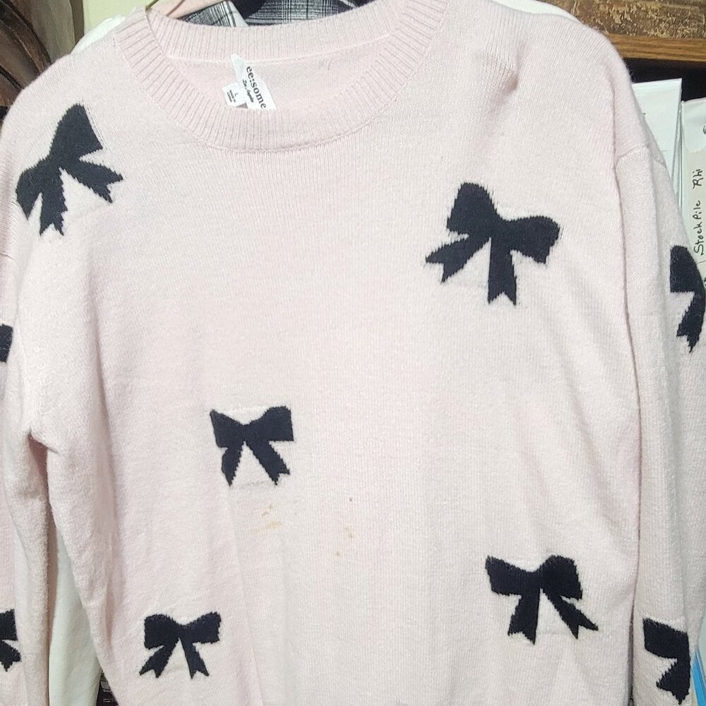 Baby pink with black bows sweater